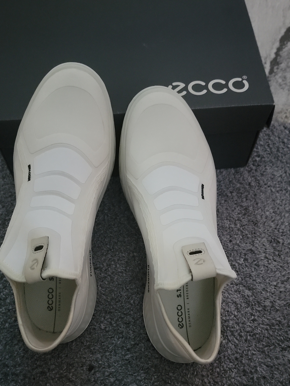Ecco Womens Slip-On Sneakers in White